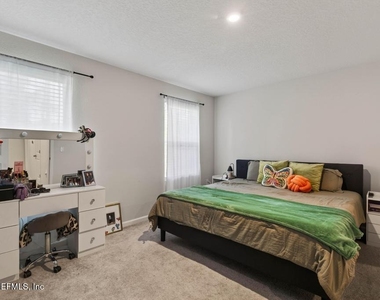 2528 Sadler Trace Way - Photo Thumbnail 11