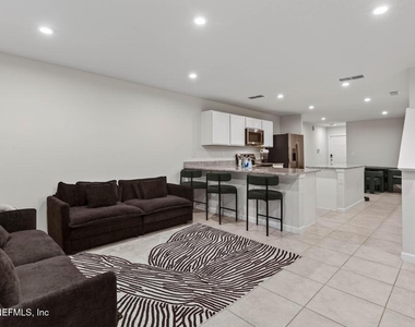 2528 Sadler Trace Way - Photo Thumbnail 8