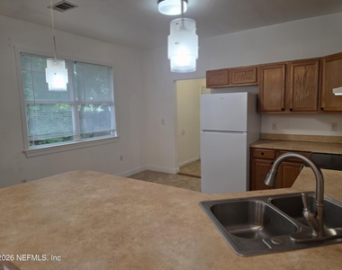 2675 Ernest Street - Photo Thumbnail 10
