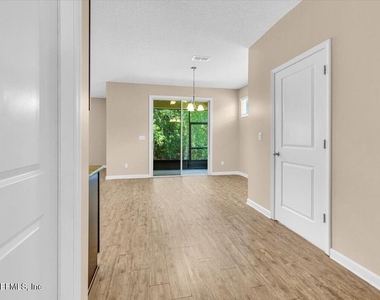 3292 Chestnut Ridge Way - Photo Thumbnail 3
