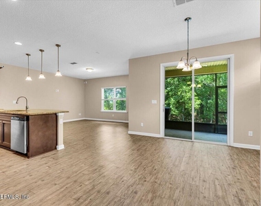 3292 Chestnut Ridge Way - Photo Thumbnail 4