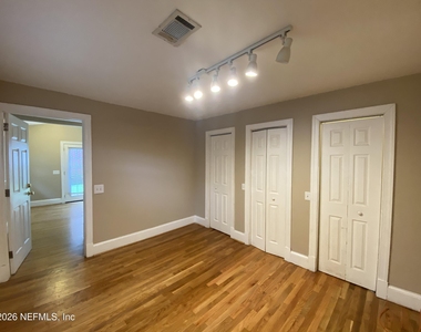 2908 Post Street - Photo Thumbnail 4