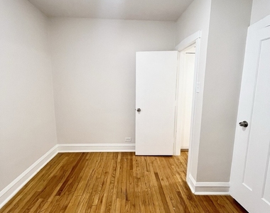 1327 N Lorel Avenue - Photo Thumbnail 12