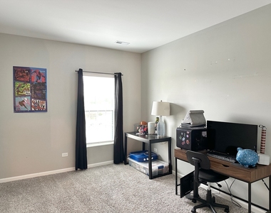 11808 W Coral Street - Photo Thumbnail 7