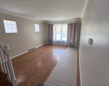 5224 S Rutherford Avenue - Photo Thumbnail 2