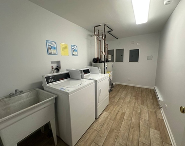 342 E Russell Street - Photo Thumbnail 9