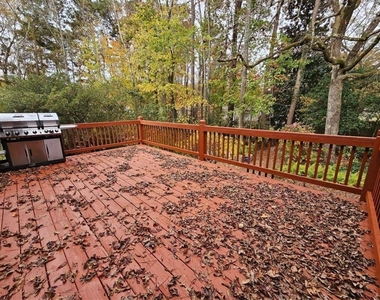 5525 Wedgewood Court - Photo Thumbnail 35