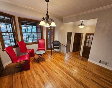 5525 Wedgewood Court - Photo Thumbnail 9