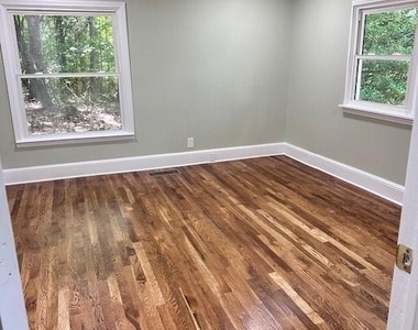 50 Wesley Way - Photo Thumbnail 8