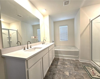 1936 Waycross Lane - Photo Thumbnail 18
