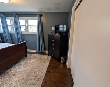 5151 Chase Avenue - Photo Thumbnail 7