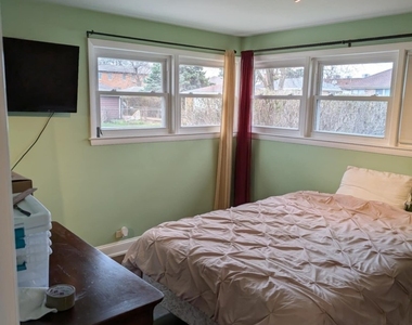 5151 Chase Avenue - Photo Thumbnail 10