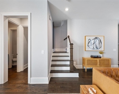 378 Bill Kennedy Way - Photo Thumbnail 28