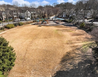 378 Bill Kennedy Way - Photo Thumbnail 69