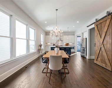 378 Bill Kennedy Way - Photo Thumbnail 9