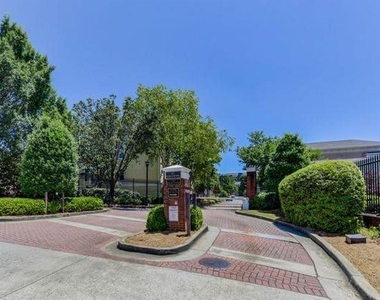 375 Highland Avenue Ne - Photo Thumbnail 27