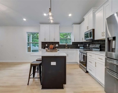 1250 Byewood Lane - Photo Thumbnail 11