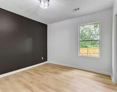1250 Byewood Lane - Photo Thumbnail 38