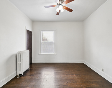 10226 S Charles Street - Photo Thumbnail 14