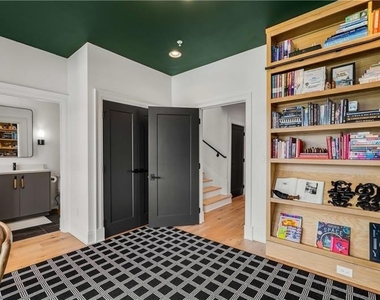 661 Auburn Avenue Ne - Photo Thumbnail 18