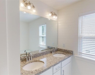 6328 Scudders Drive - Photo Thumbnail 19