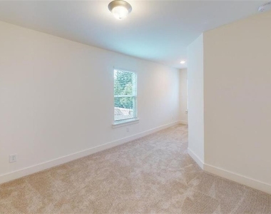 6328 Scudders Drive - Photo Thumbnail 26