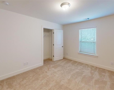 6328 Scudders Drive - Photo Thumbnail 28