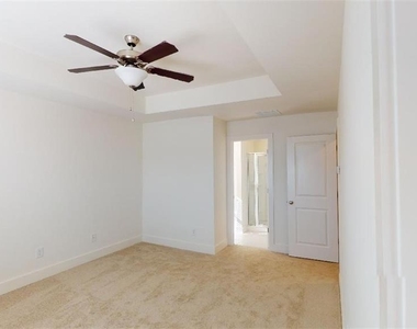 6328 Scudders Drive - Photo Thumbnail 18
