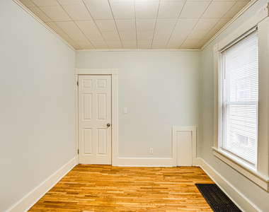714 Sexton Street - Photo Thumbnail 6