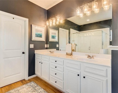 7150 Ansley Park Way - Photo Thumbnail 4