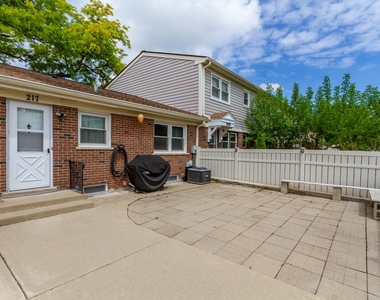 217 Fishing Lane - Photo Thumbnail 19