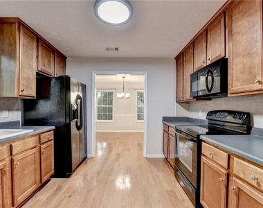310 Andrew Ridge Drive - Photo Thumbnail 20