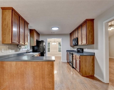 310 Andrew Ridge Drive - Photo Thumbnail 21