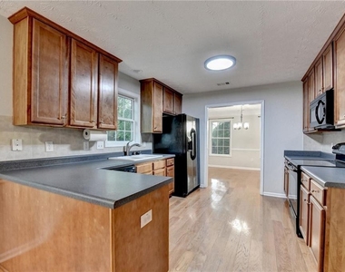 310 Andrew Ridge Drive - Photo Thumbnail 22