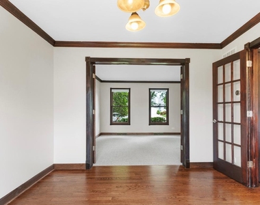 1715 Chestnut Hill Road - Photo Thumbnail 4