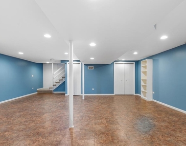 1715 Chestnut Hill Road - Photo Thumbnail 12