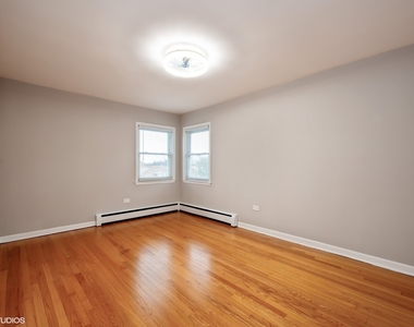 6252 W Belmont Avenue - Photo Thumbnail 6