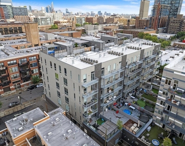 122 S Aberdeen Street - Photo Thumbnail 20