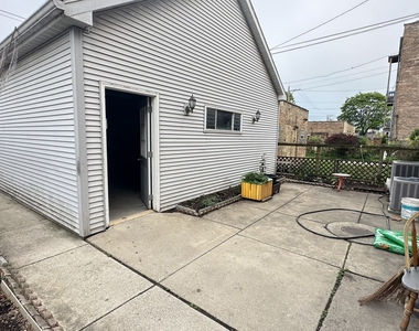 5717 N Saint Louis Avenue - Photo Thumbnail 19