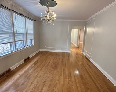 5717 N Saint Louis Avenue - Photo Thumbnail 5