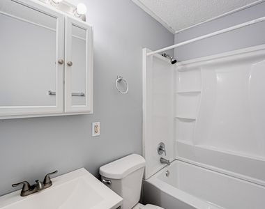 2019 Overdene Avenue - Photo Thumbnail 11
