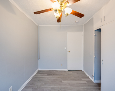 2019 Overdene Avenue - Photo Thumbnail 7