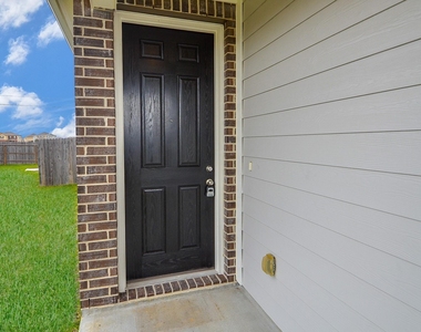 4643 Little Meadow Lane - Photo Thumbnail 4