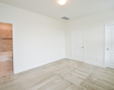 4643 Little Meadow Lane - Photo Thumbnail 31