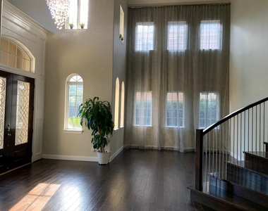 11402 Noblewood Crest Lane - Photo Thumbnail 13