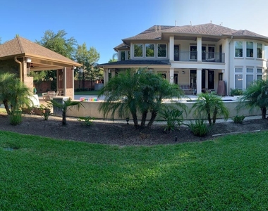 11402 Noblewood Crest Lane - Photo Thumbnail 2