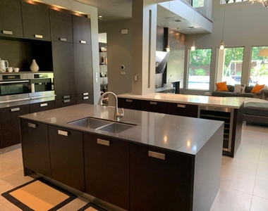 11402 Noblewood Crest Lane - Photo Thumbnail 17