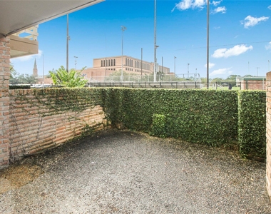 821 S Ripple Creek Drive - Photo Thumbnail 11