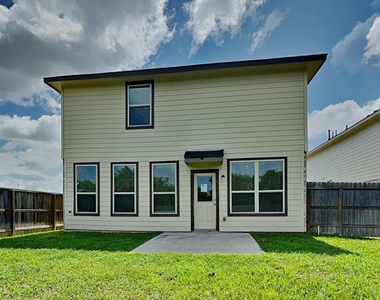 18743 Jasper Ridge Drive - Photo Thumbnail 12