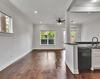 3911 Kennon Street - Photo Thumbnail 2